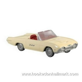 New Hallmark Keepsake 1970 FORD TORINO COBRA Classic American Car Metal ORNAMENT